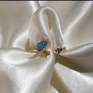 Olika ringar  - Inköpta från shein och oanvända 🌈🌱 19 st eller alla för 110 