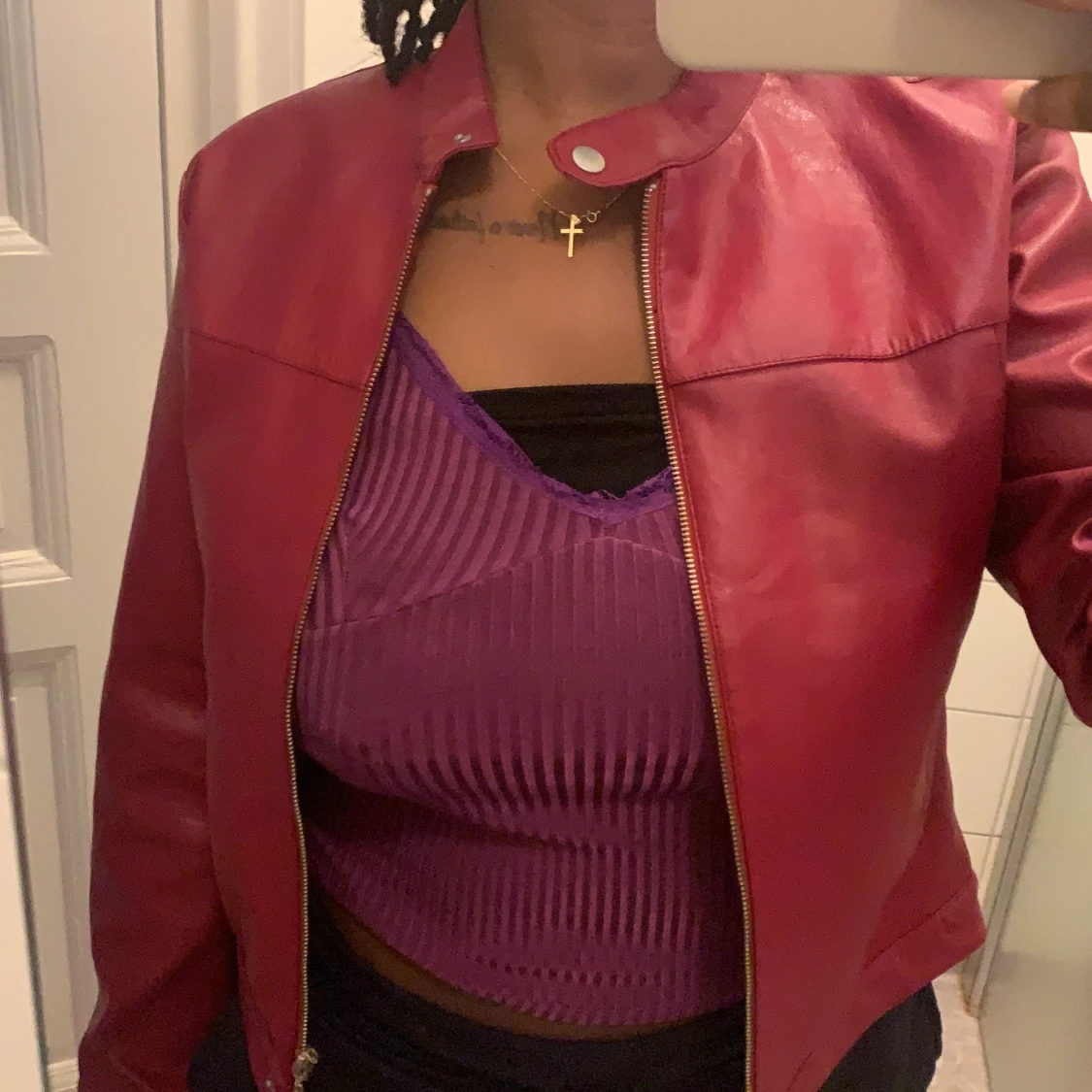 Röd skinnjacka storlek (L) 