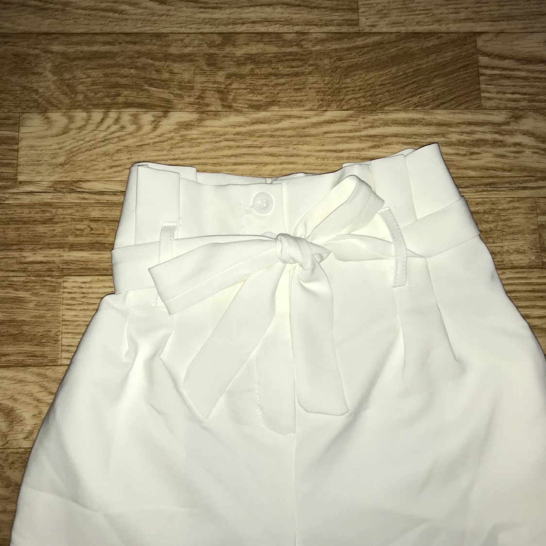 Vita kostymbyxor  - 90