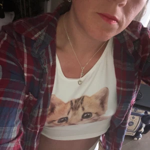 Skjorta  - Storlek 36 men lite stor :) älskar färgerna !