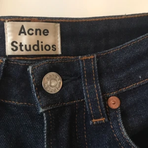  - ACNE Patti One Tyvärr blivit för små för mig.  Möts helst i Stockholm annars tillkommer 69kr frakt. 