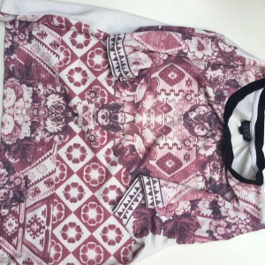  - Tröja från topshop i storlek 40- passa på! 