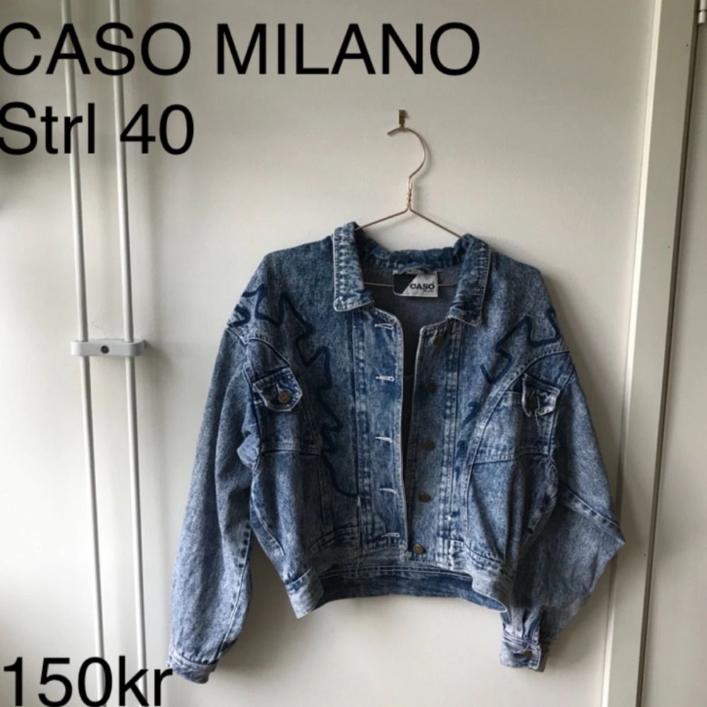 Skitsnygg jeansjacka från Caso Milano! . Jackor.