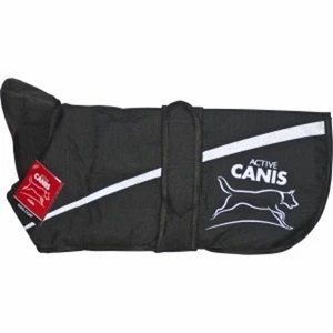 Helt nytt täcke till hund  - Regntäcke till hund som tyvärr var för kort till min hund så säljer nu billigt. Helt oanvänt endast testat frakt tillkommer på 22kr 