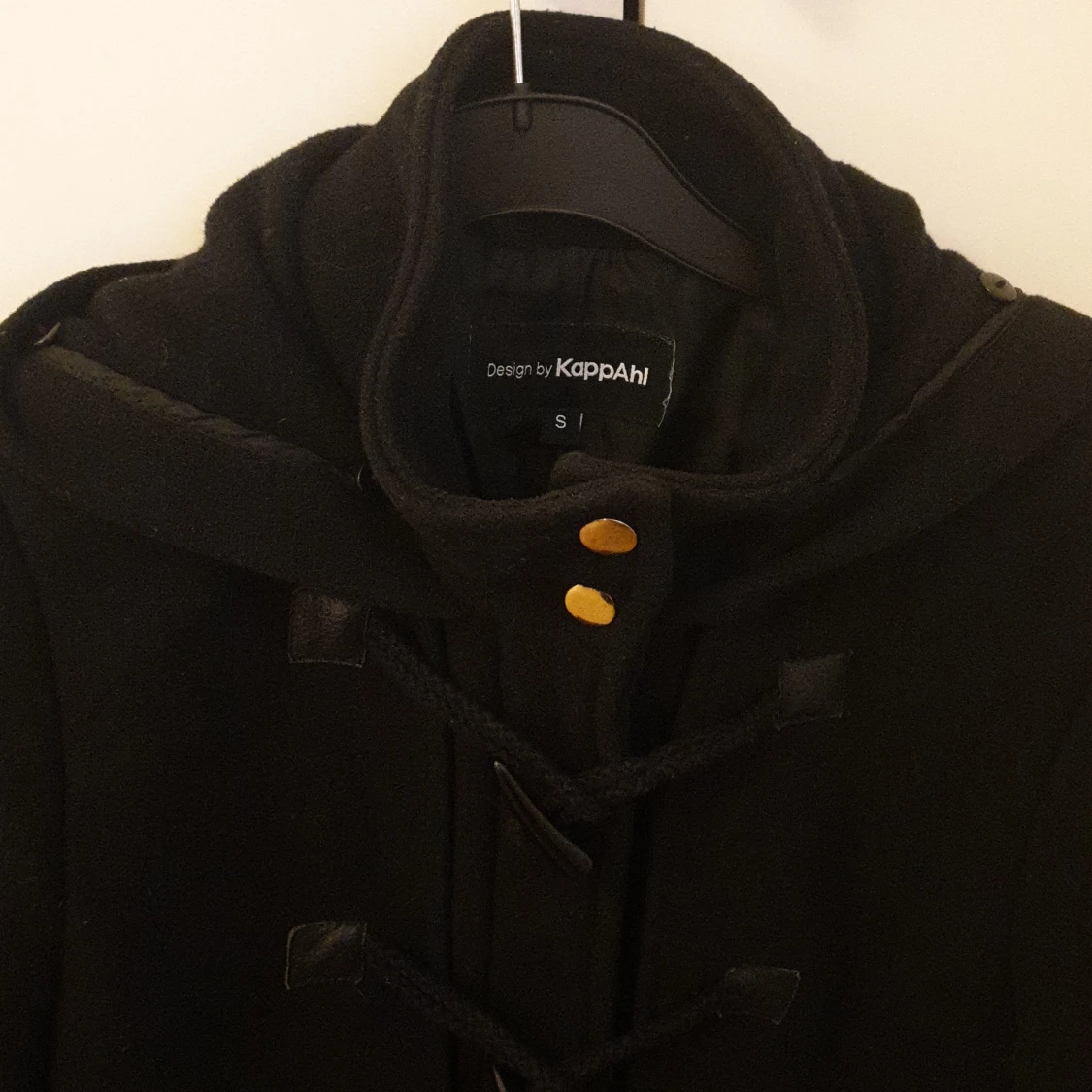 Svart kappa storlek S - 91