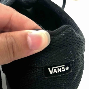 Skor  - Vans skor. Frakt tillkommer. Betalning sker ENDAST med SWISH! TRYCK INTE KÖP NU!