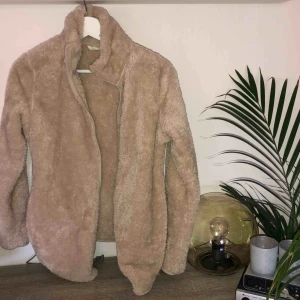  - Mysig tröja/jacka från h&m