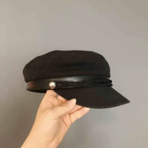  - Fisherman hat från Åhléns! Använd väl men i fint skick! 40kr frakt eller mötas upp i Stockholms innerstad ♥️🌹