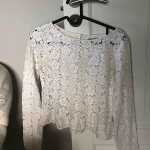  - Spetstopp i storlek XS. Fint skick. Köparen står för frakten.