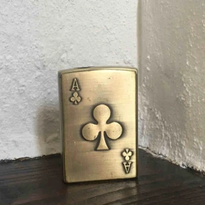  - Tändare i metall, slut så gas men man kan fylla på! Frakt 30kr