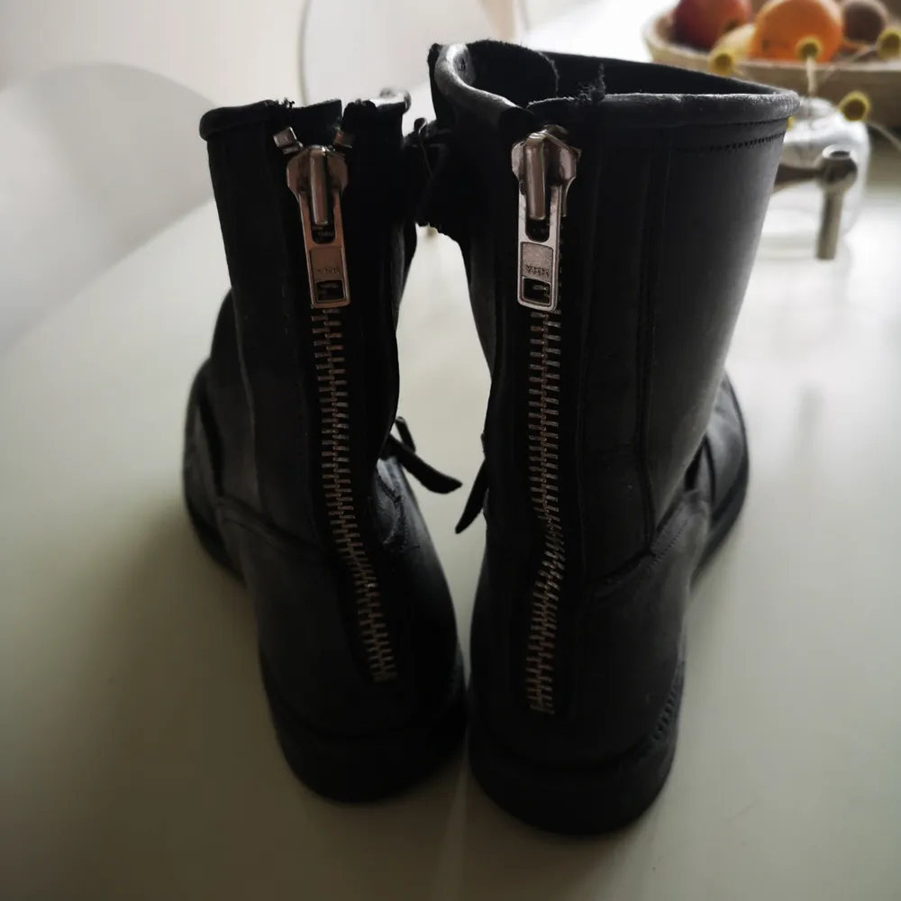 Boots från Prime boots, Nypris 3699kr. Skor.
