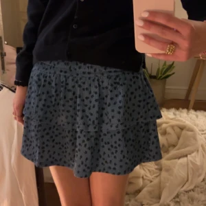 Kjol - Super fin volang kjol från zara🩷