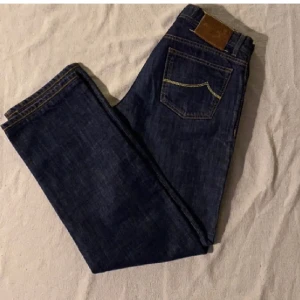 Jacob cohen - Fina jacob cohen jenas i strl 33  Straightfit  Cond 9/10 Nypris 6000