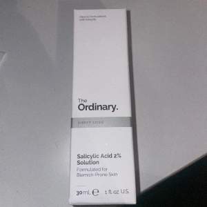The ordinary serum, helt ny och har ej använt!  Köpte fel och kan ej skicka tillbaka