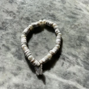 ᕼᗩ̈ᖇᒪIGT Gᖇᗩ̊ ᖴᒍᗩ̈ᖇIᒪS ᗩᖇᗰᗷᗩᑎᗪ - ( ᕼᗩᑎᗪGᒍOᖇT, Gᖇᗩ̊, Sᗰᗩ̊ ᑭᗩ̈ᖇᒪOᖇ ᑭᗩ̊, ᖴᒍᗩ̈ᖇIᒪS ᗷᗴᖇᒪOᑕK)