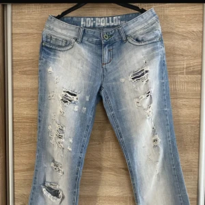 bootcut lowwaist jeans  - snygga low waist bootcut jeans 