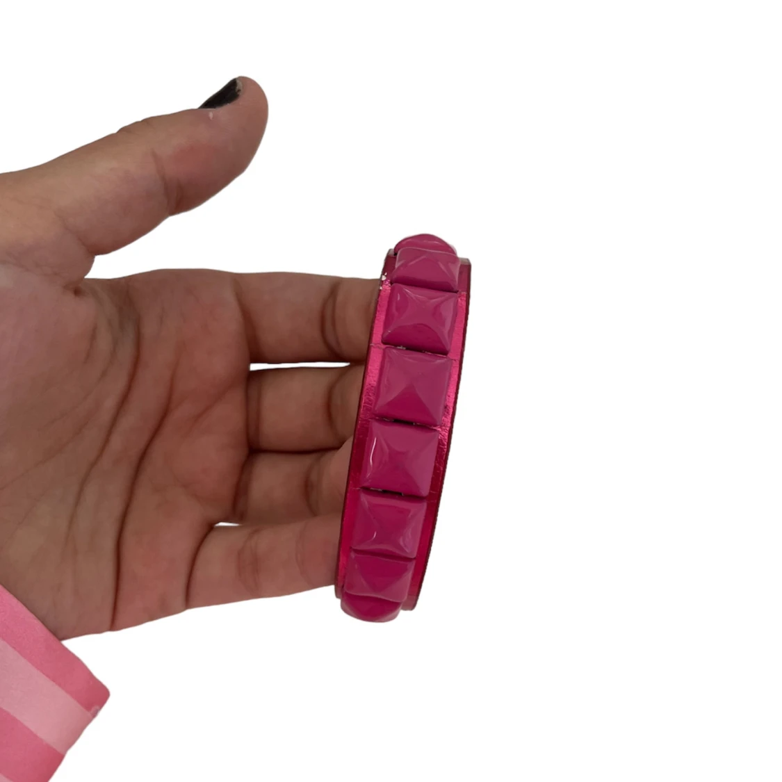 Rosa armband med nitar - 91