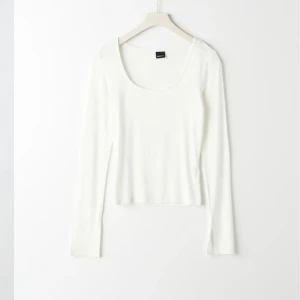 Tröja Gina tricot - Tröja från Gina tricot 120kr inga defekter  Skriv privat för egna bilder🤍