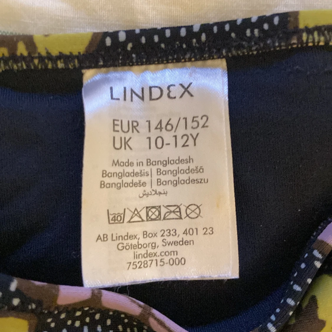 Mönstrad bikini från Lindex - 92