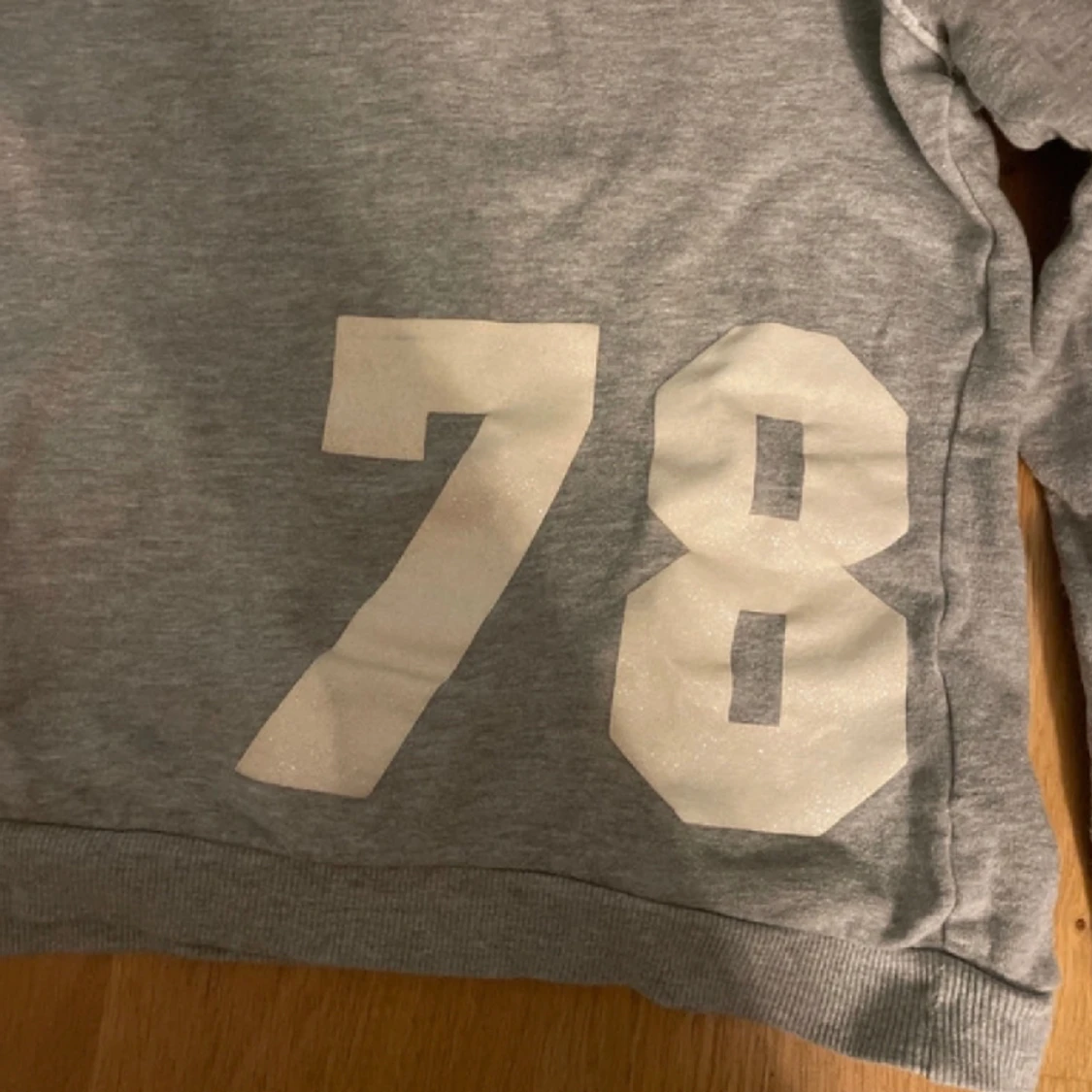 Tjocktröja grå - 91