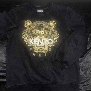 Kenzo tröja  - Helt ny, Barn storlet XL som är Xs-s vuxen 