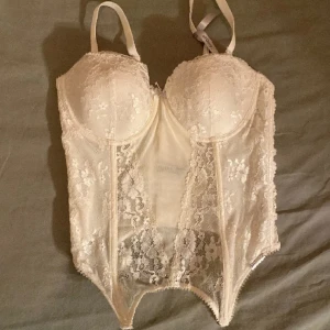 Korsett - Superfin korsett köpt här på plick 💕