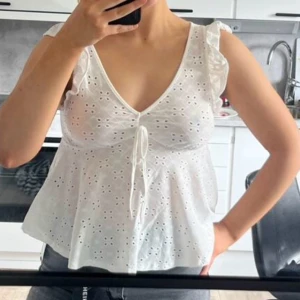 Vit topp - Aldrig använd