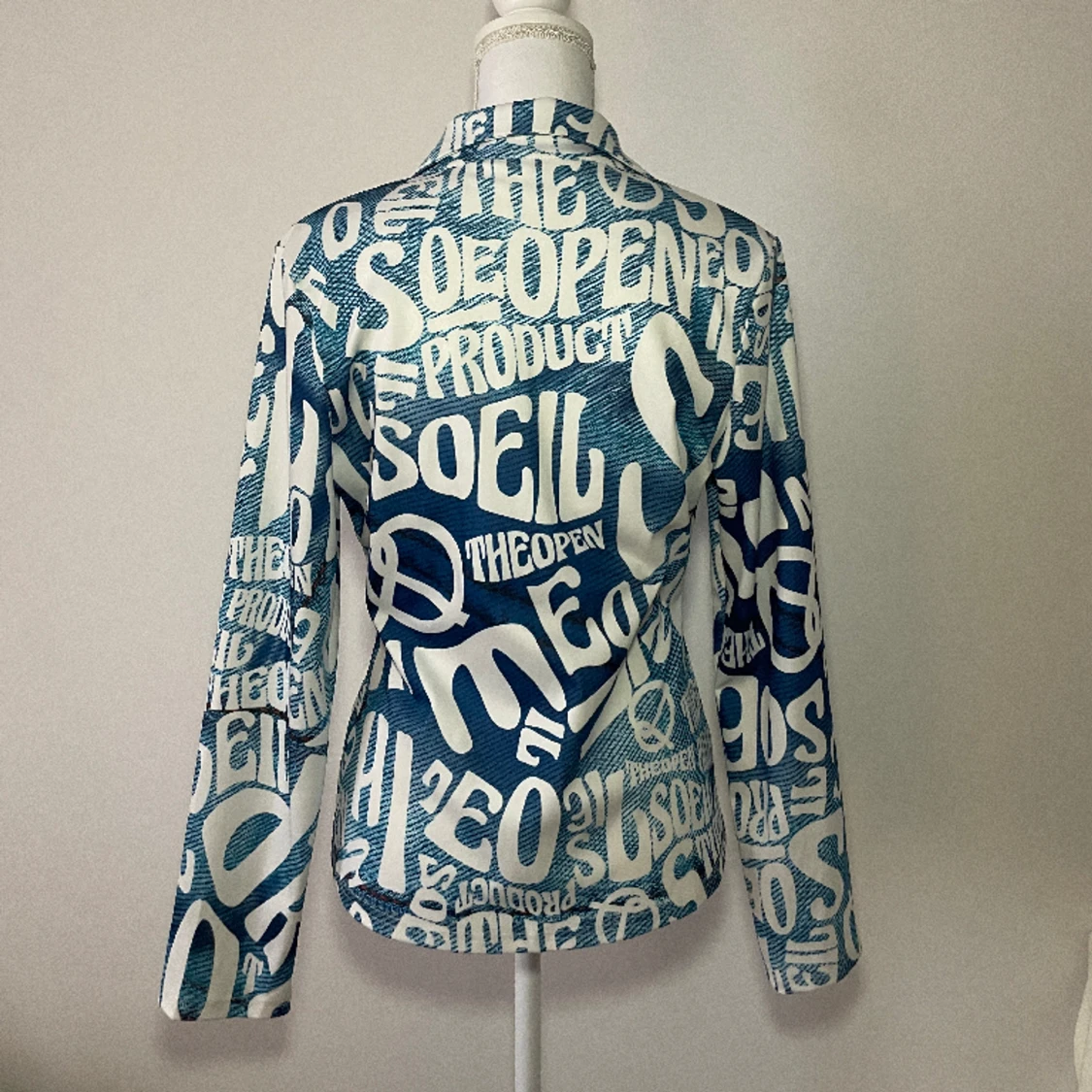 Blå, vit skjorta/blus - 91