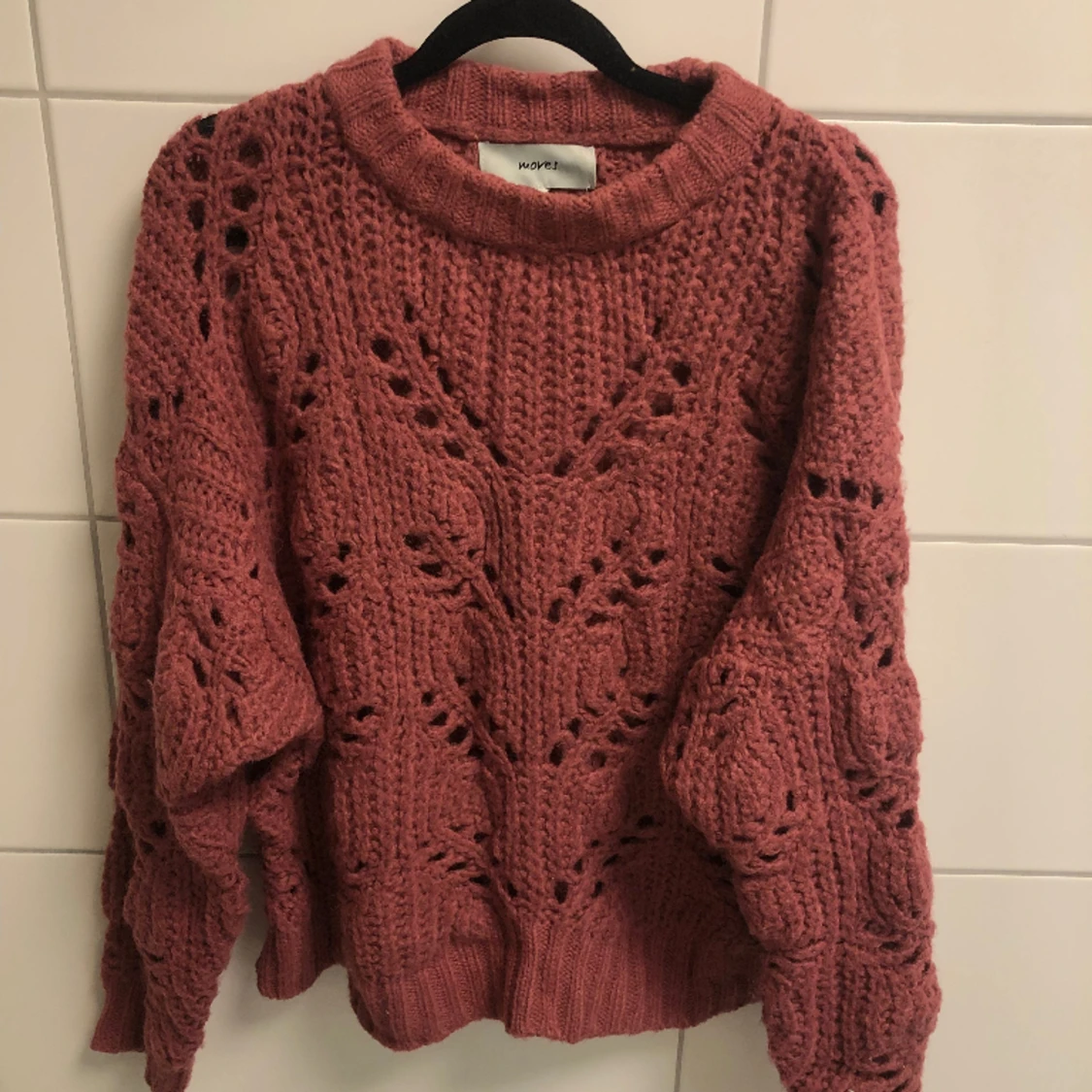 Stickad tröja Storlek S