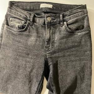 bootcut jeans storlek 34