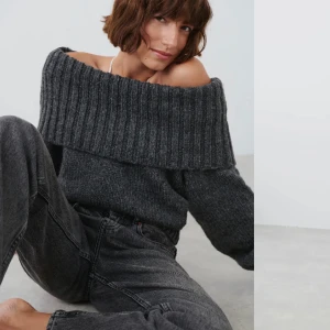 Off shoulder - Off shoulder tröja från Gina aldrig använd i strl S