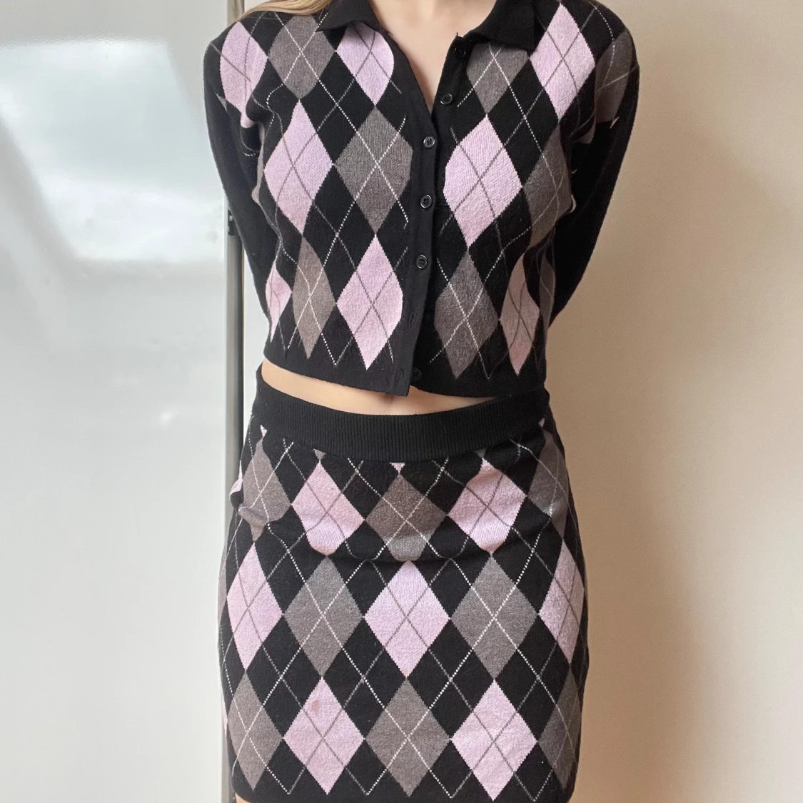 Rutigt set kjol & kavaj