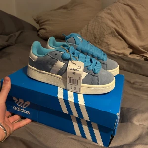 Adidas campus 00 - Storlek: uk 4,5, eu 37 Skick: oanvända  Vita skosnören medföljer Pris kan diskuteras!