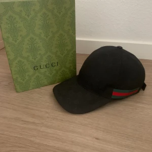 Gucci keps - Använt par gånger, säljes me boxen och tygpåsen 