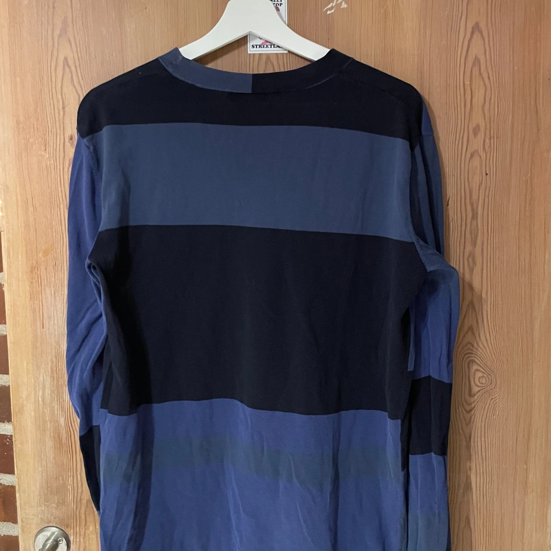 Acne longsleve 2002 - 91