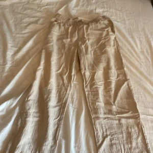 Linnebyxor  - Skönt material andvänd 2 gånger 