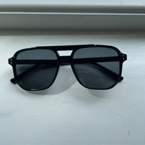 Grisch glajjor - Riktigt sköna och fräscha glajjor. Skickas oftast samma dag men fraktas hem till dig inom 1-3 dagar. Finns fler färger i min profil