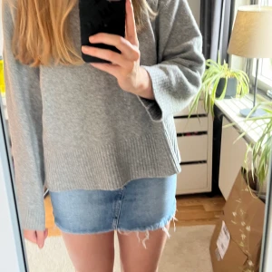 Jeanskjol - Jeanskjol från Gina Tricot i storlek 34. Använd få gånger💕💕