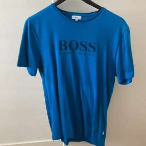 Boss T-shirt - Jättebra skick