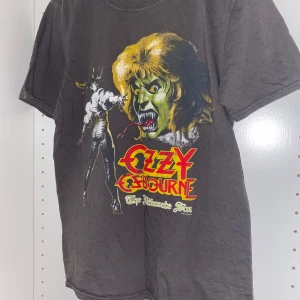 Ozzy osbourne t shirt - Ozzy tröja