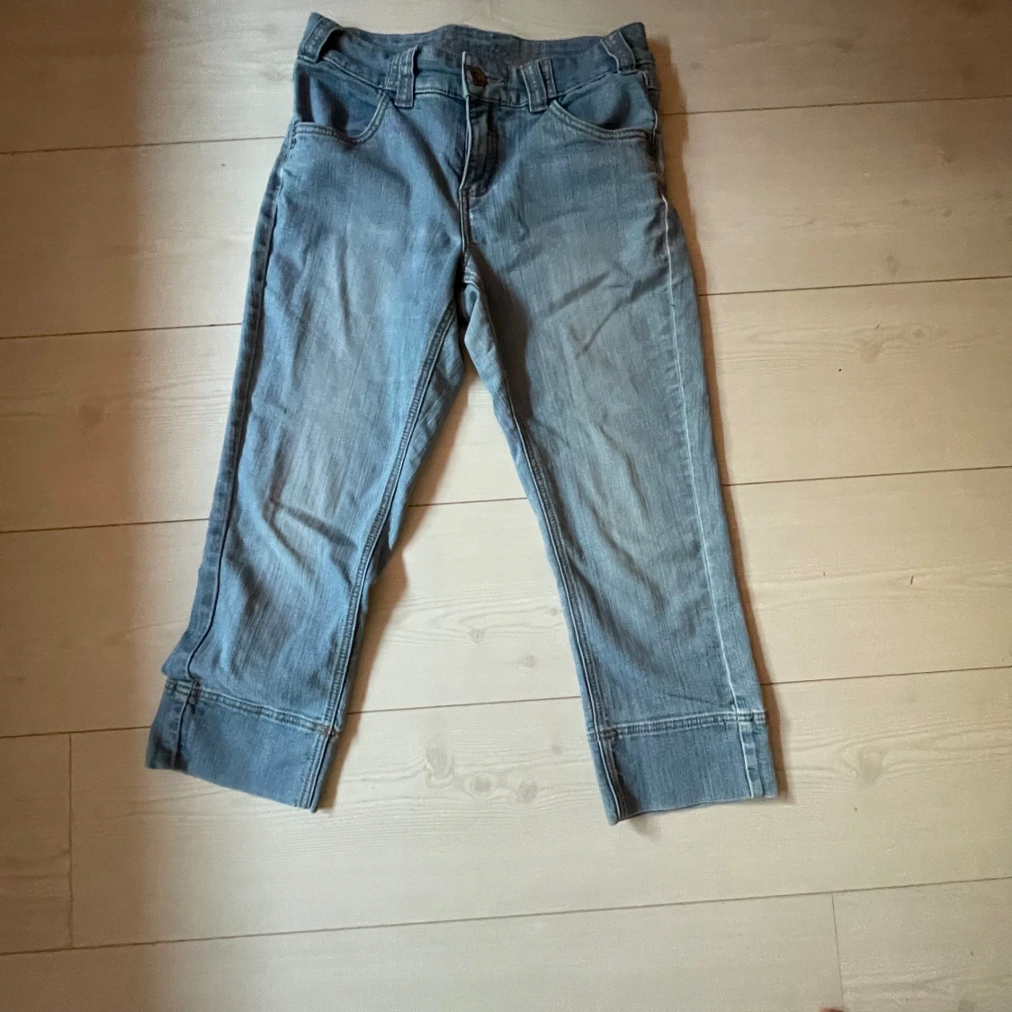 Ljus blåa jeans  - 92