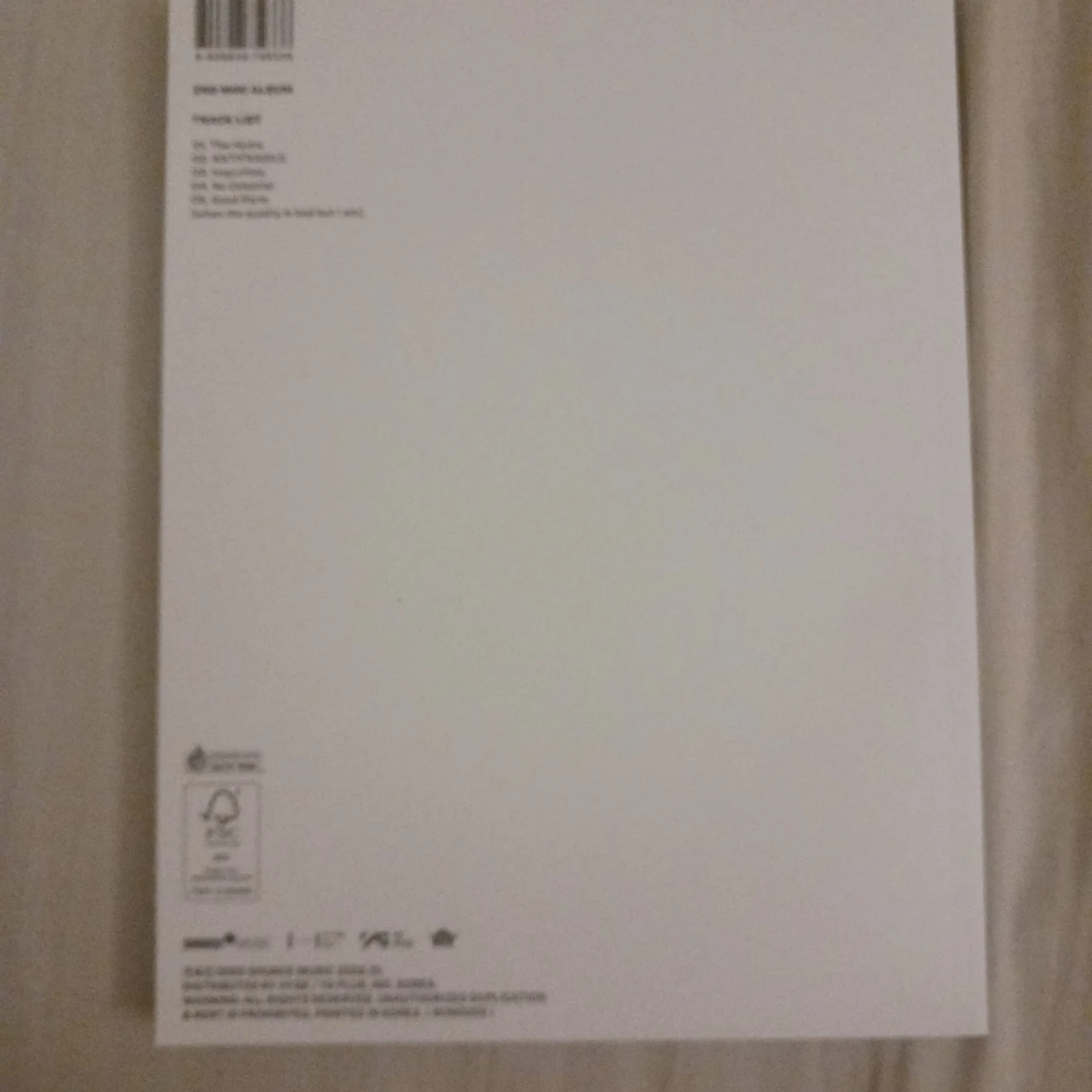 Le Serrafim photobook  - 90