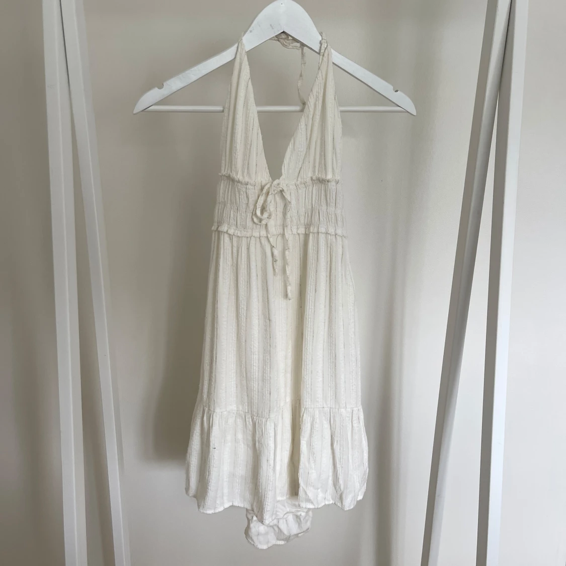 Halterneck miniklänning