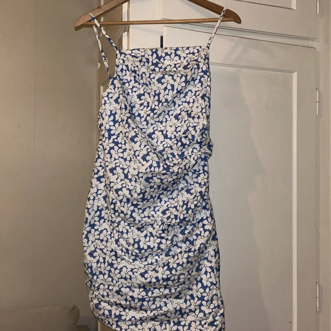 blommig klänning🌸