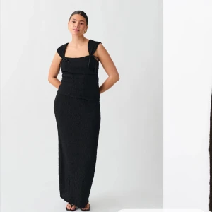 Set Gina tricot - Säljer detta settet från Gina tricot i XS Använd 1 gång   Ord pris båda delar 620