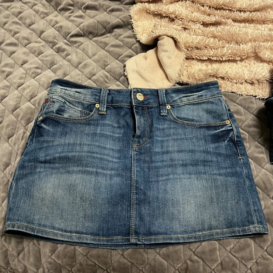 Jeanskjol från Mari jeans 