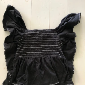 Storlek 140 - Storlek 140, helt oanvänd, från zara💕