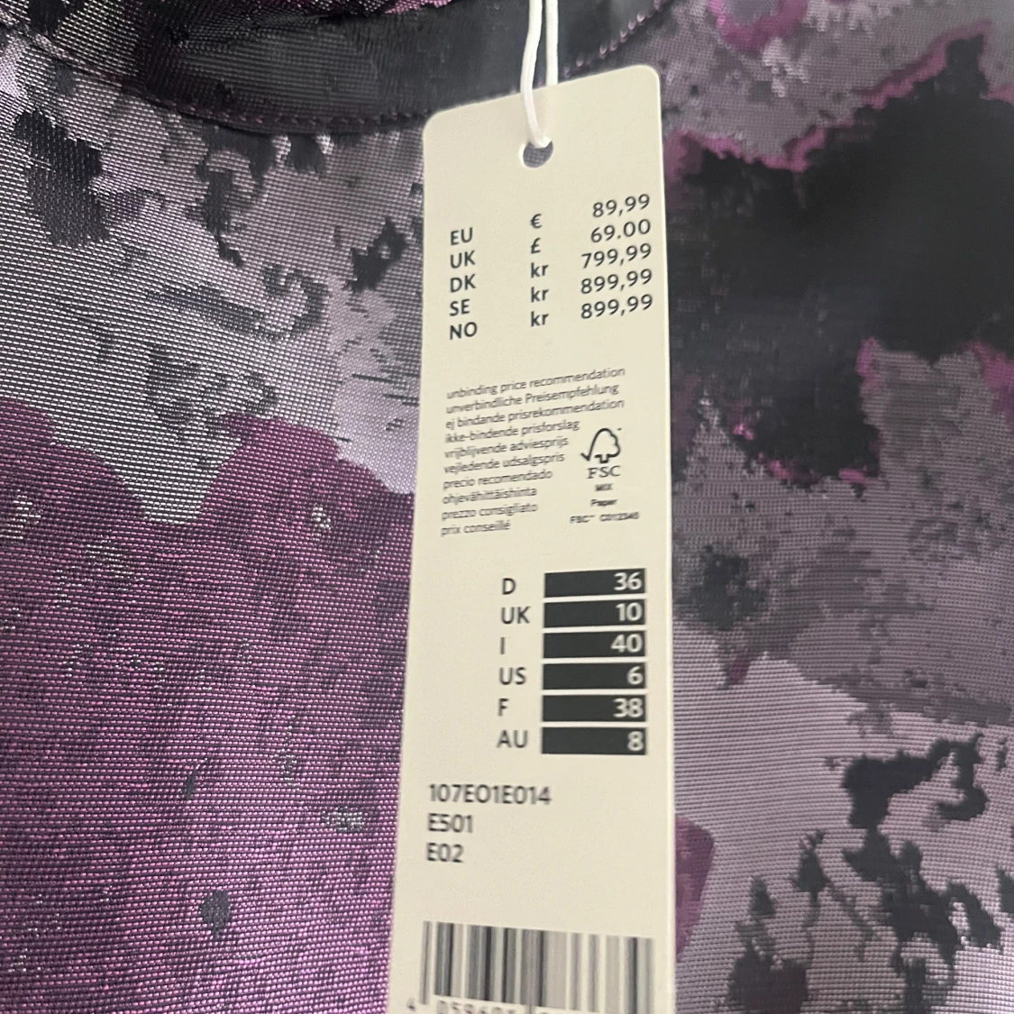 Mönstrad klänning - 90