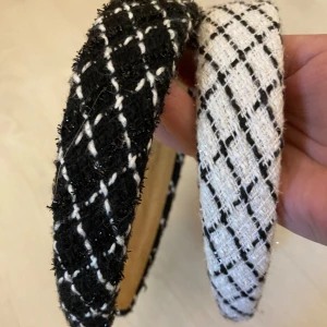 Diadem  - Jättefina diadem💕 2 st för 69 kr✨