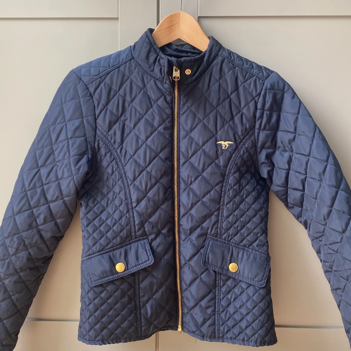 Hampton Republic Jacka